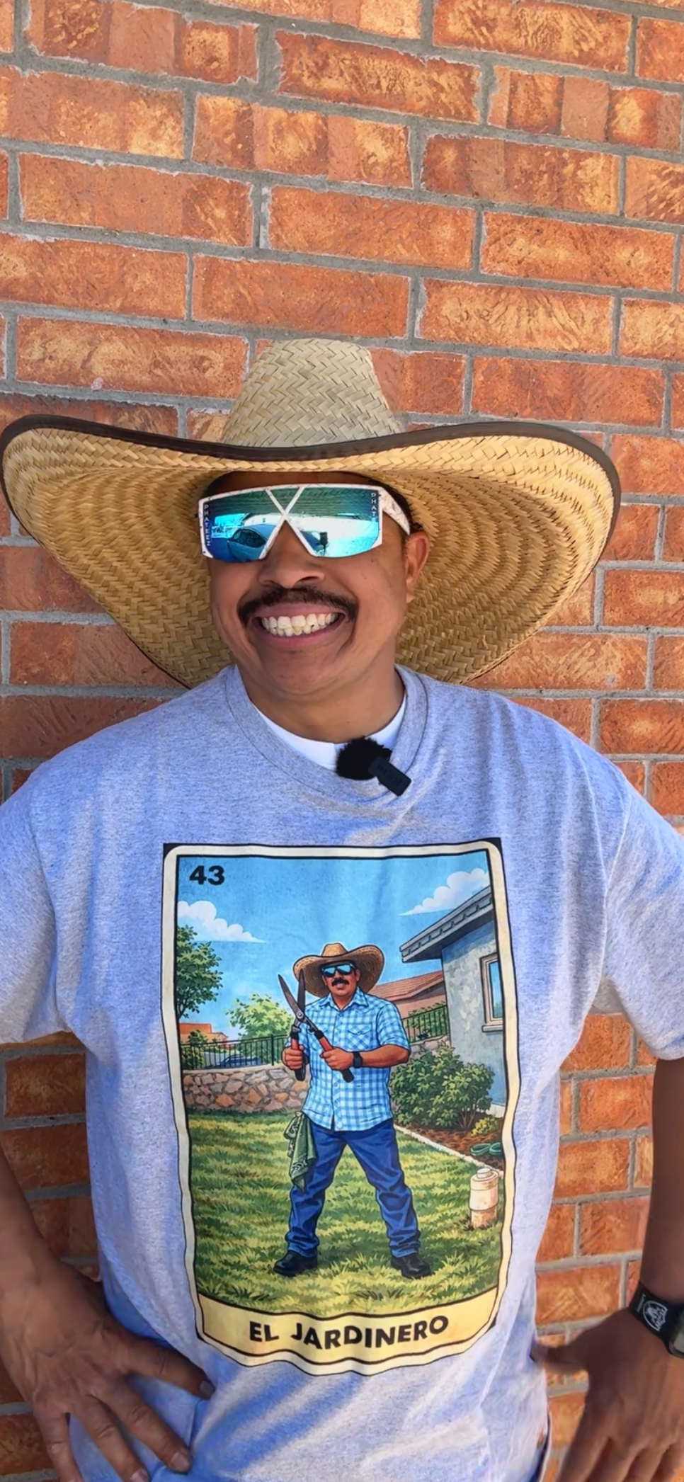 EL JARDINERO T -SHIRT